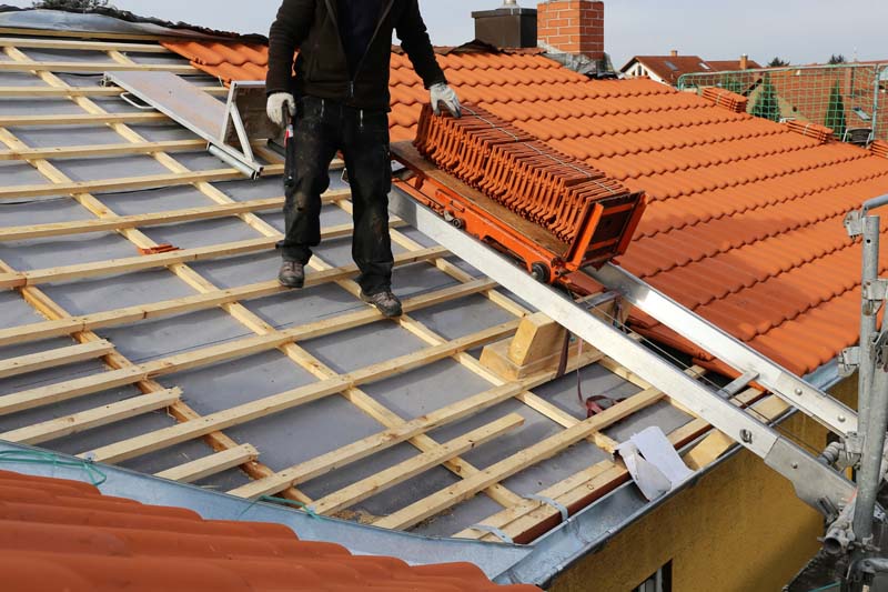 Travaux de couverture à Barentin